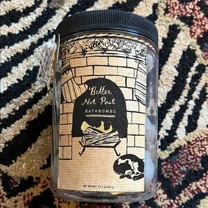Anthropologie 'Better Not Pout' Bath Bombs - Black and Tan